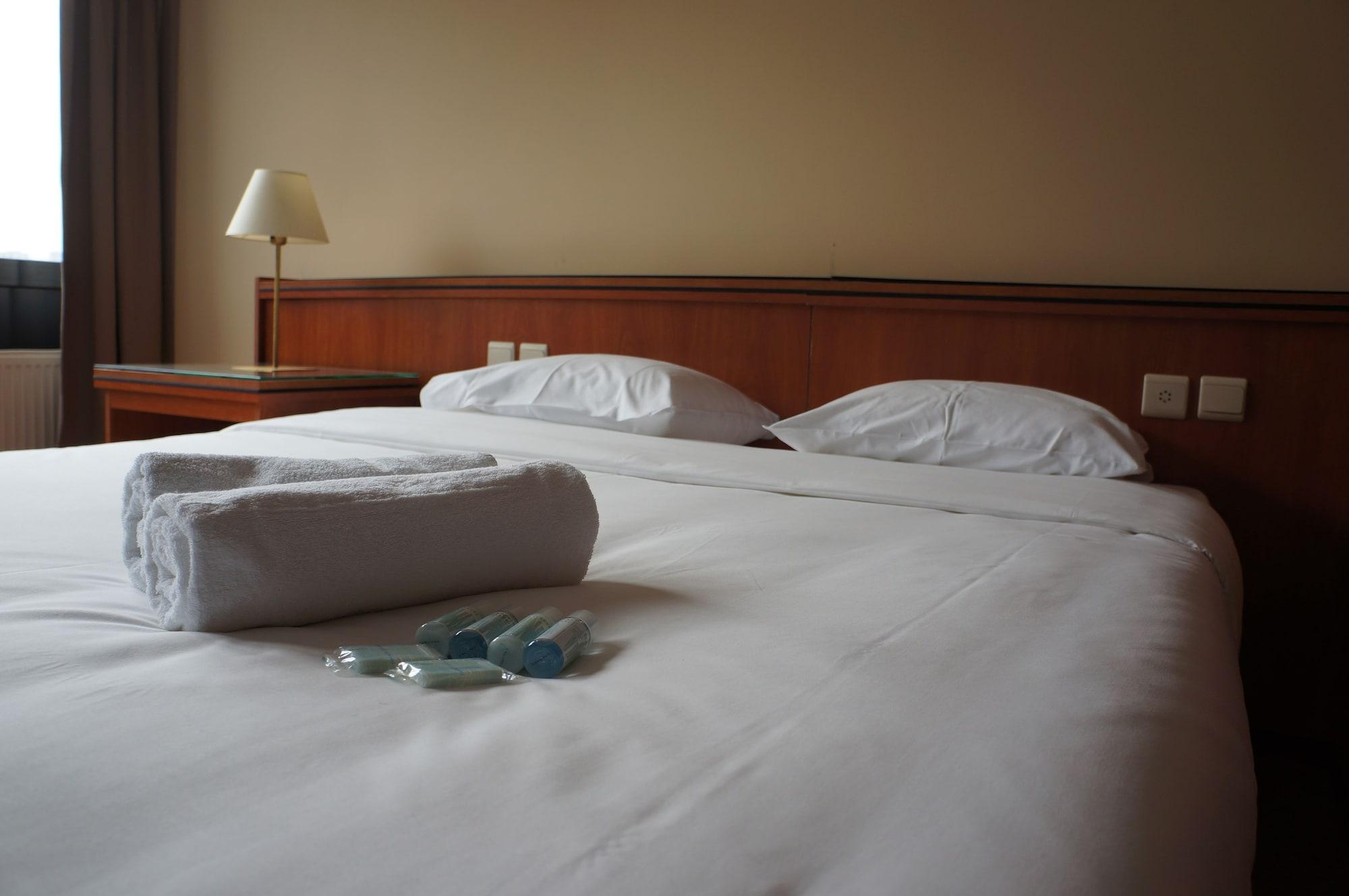 Hotel Aviation Saint-Gilles Εξωτερικό φωτογραφία