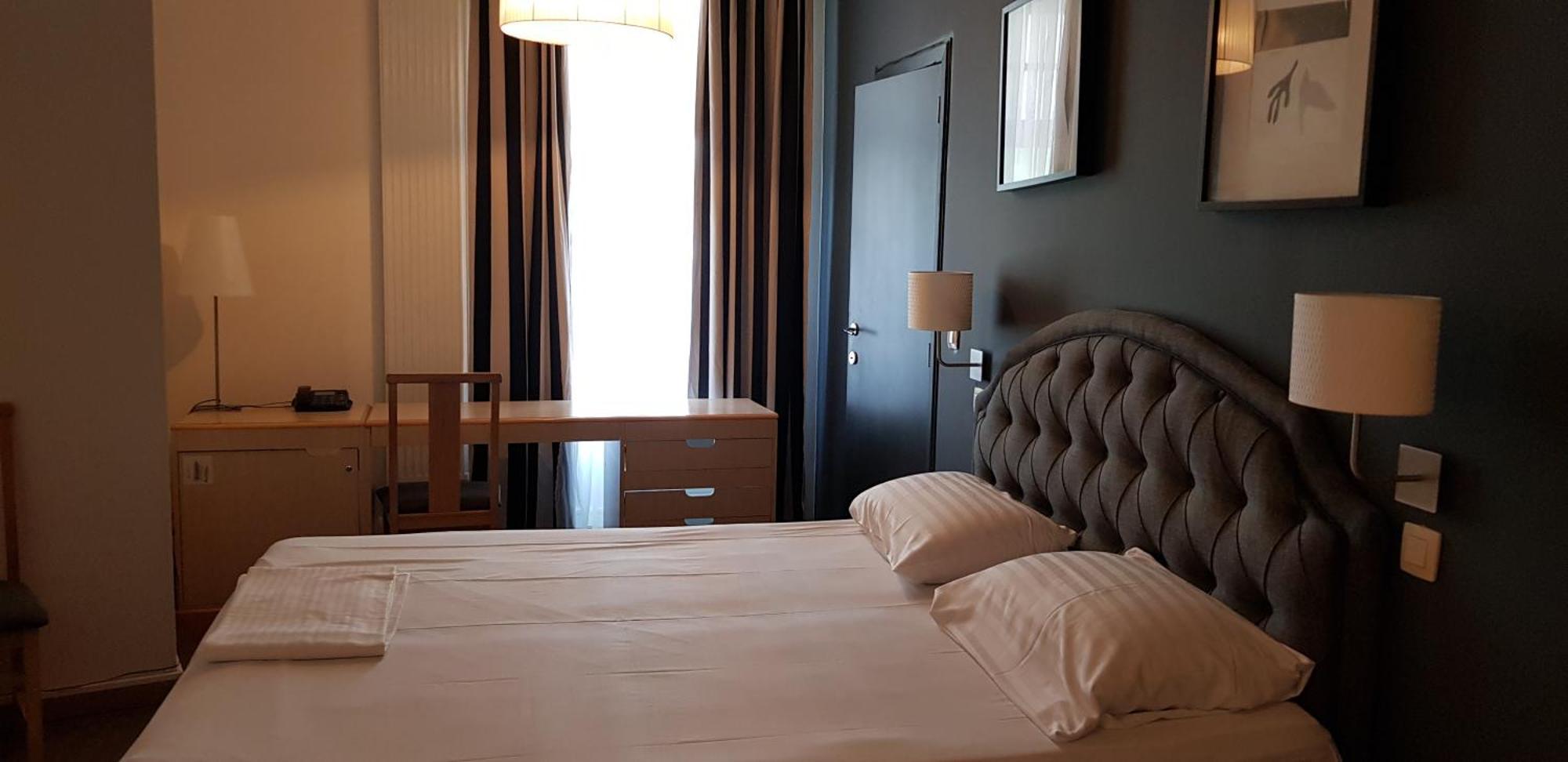 Hotel Aviation Saint-Gilles Εξωτερικό φωτογραφία