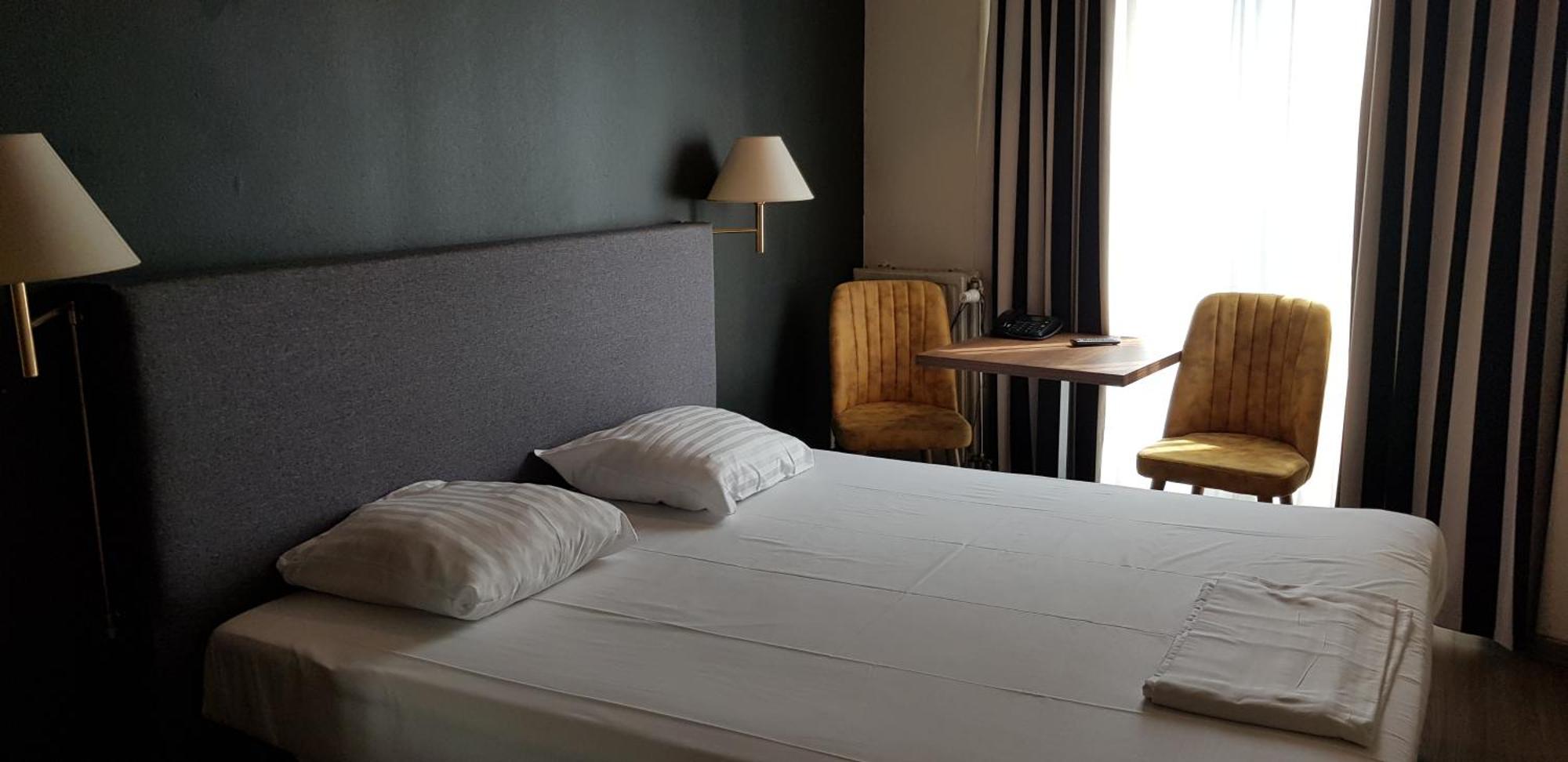 Hotel Aviation Saint-Gilles Εξωτερικό φωτογραφία