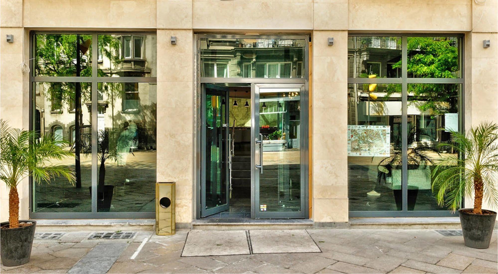 Hotel Aviation Saint-Gilles Εξωτερικό φωτογραφία